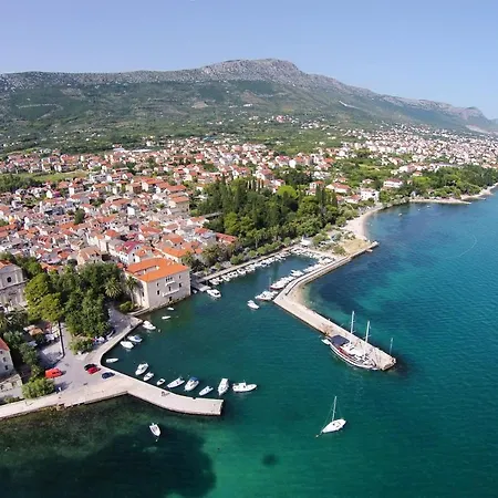 With Parking Space Kastel Luksic, - 21073