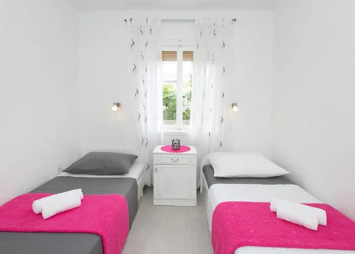 With Parking Space Kastel Luksic, - 21073 * Kaštela